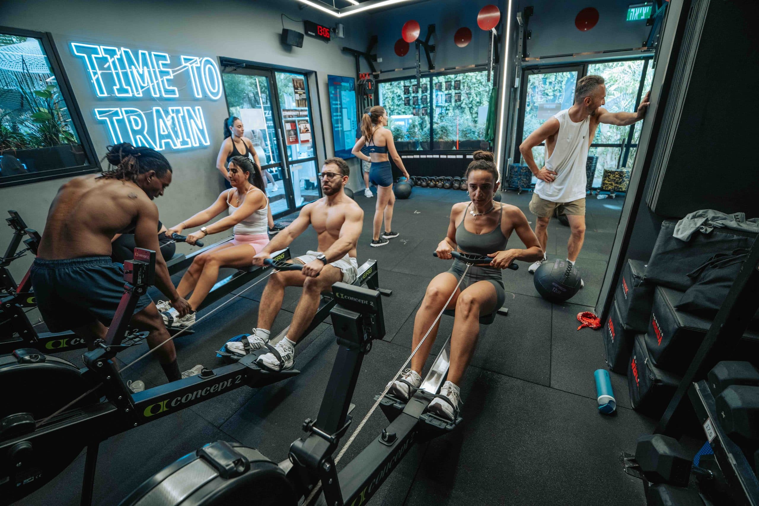 An active class in BINENFIT's functional space at Bograshov 47